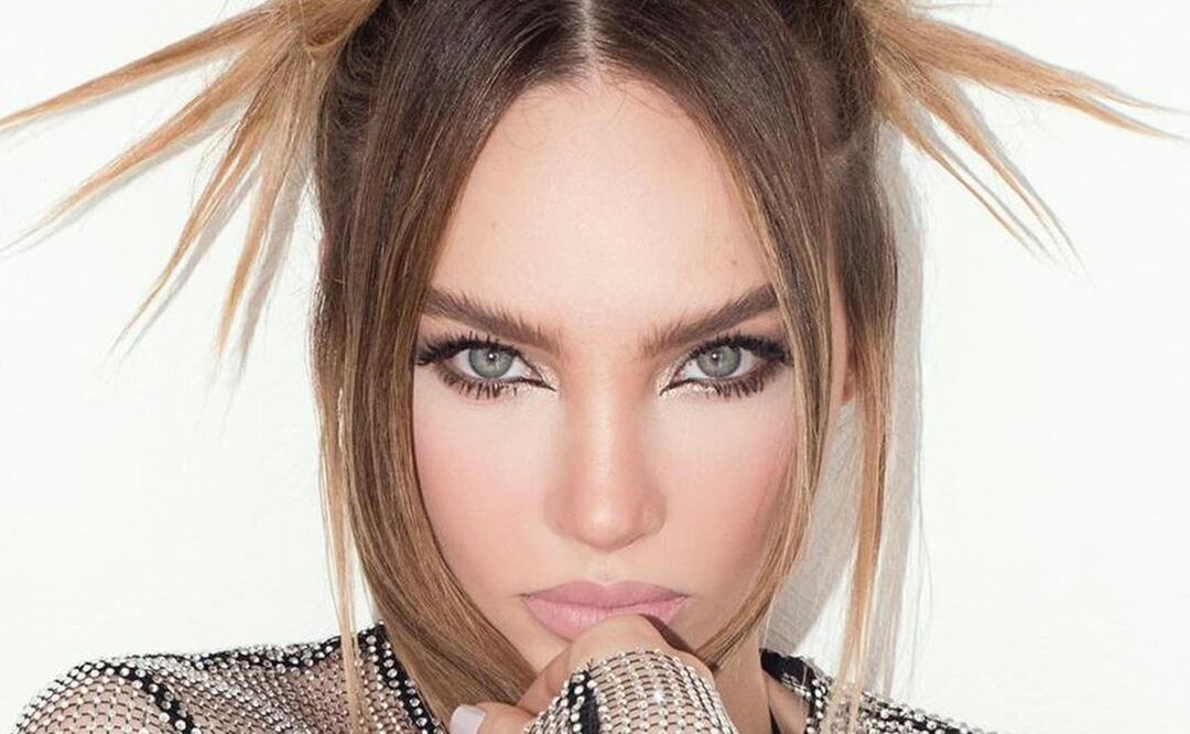 Belinda siempre impone tendencia con sus outfits / Foto: Instagran @belindapop