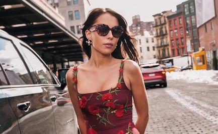 Majo Aguilar conquista NYFW con vestido de flores de Carolina Herrera