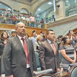 Retoman actividades diputados en Edoméx