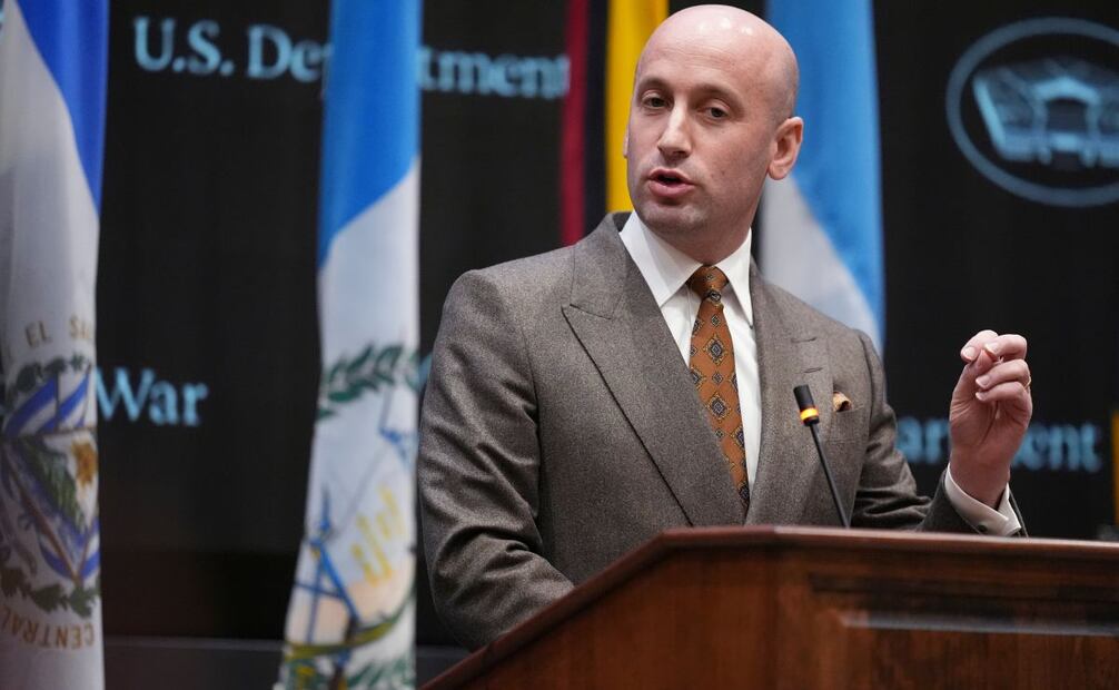 El subjefe de gabinete de la Casa Blanca, Stephen Miller, habla en la Conferencia Anticartel de las Américas, celebrada en el Comando Sur de EU en Doral, Florida, el jueves 5 de marzo de 2026. Foto: AP