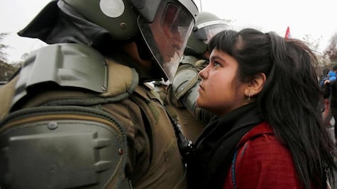 Por qué algunas personas se enfrentan a la autoridad, según la ciencia