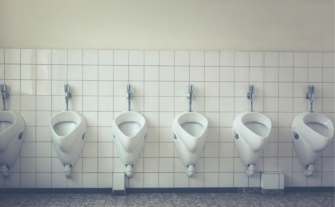 Urinales. Fuente: Pexels