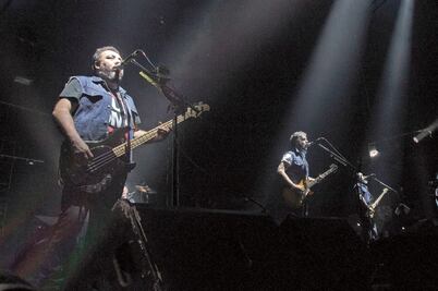 Molotov hace fiesta de 20 años con su Agua maldita