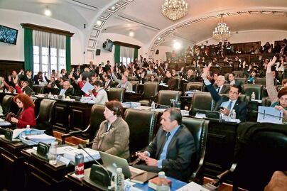 CNDH, a favor de diversidad familiar