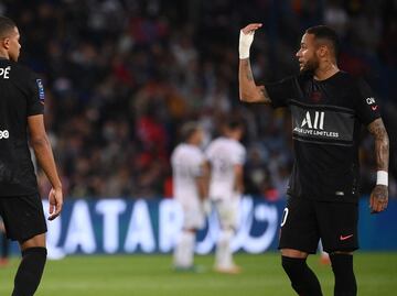 Mauricio Pochettino justifica a Mbappé sobre su enfado con Neymar