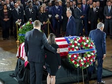 Homenajean al senador Lindsey Graham, antes de su funeral; "era capaz de unir a la gente", destaca Trump