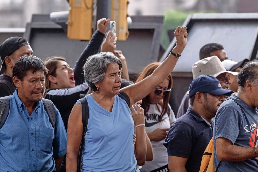CNTE bloquea plazas comerciales. Foto ilustrativa