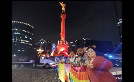 Celebran en el Ángel de la Independencia el acceso al matrimonio igualitario en todo México