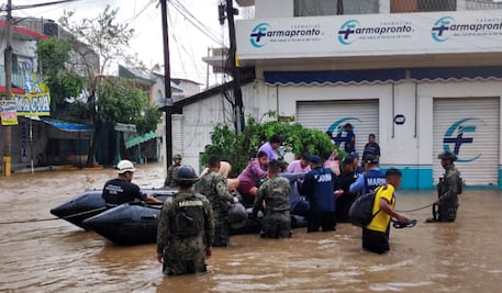 Huracán “Otis”: arriban mil 500 marinos más para reforzar seguridad en Acapulco