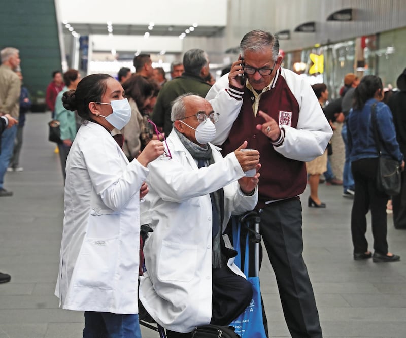 Los mecanismos de prevención y control de la propagación deben evitar interferir innecesariamente en el movimiento internacional, según la OMS. Foto: DIEGO SIMÓN. EL UNIVERSAL