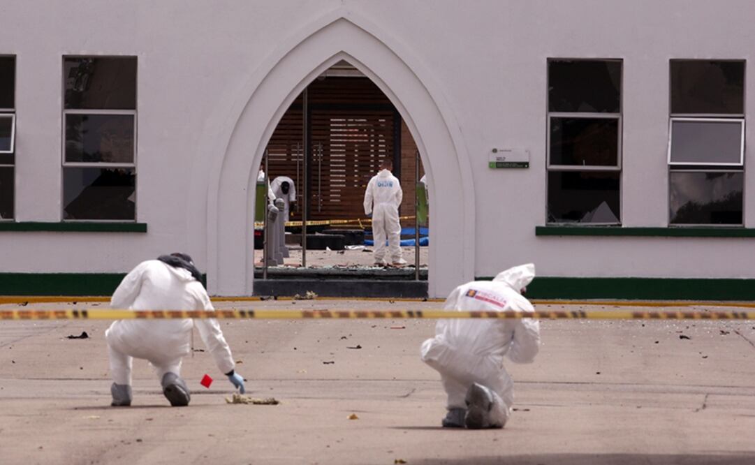La camioneta utilizada para el ataque estaba cargada con 80 kilos de pentolita. Foto: EFE