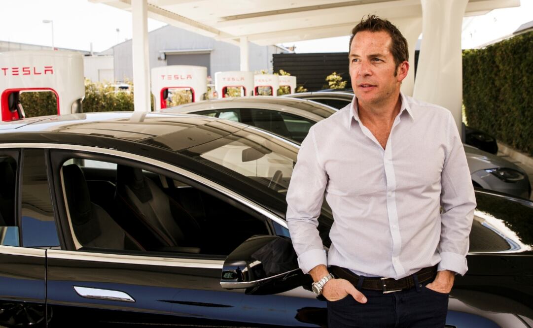 Entrevista a Javier Verdura, el mexicano que diseña Teslas