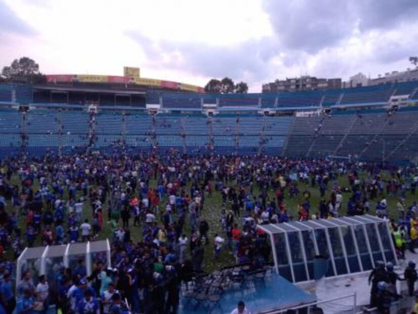 América vence a Cruz Azul en partido de Leyendas