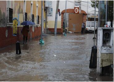 Lluvias en Hidalgo dejan viviendas y cultivos dañados; reportan una persona desaparecida