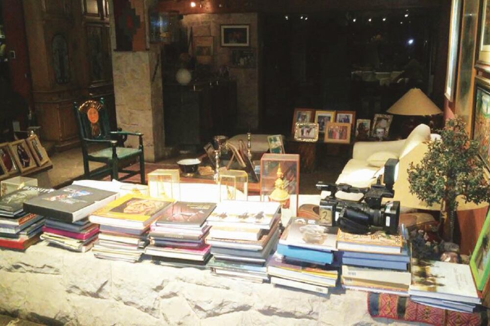 Autoridades allanaron ayer la casa de Alejandro Toledo, a quien acusan de recibir dinero a cambio de favorecer a Odebrecht con la adjudicación de una obra (EFE)