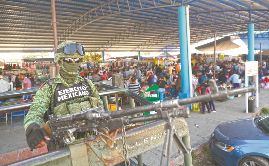 En lo que va de este sexenio, militares no han abusado de su fuerza como lo hacían en otros gobiernos, dijo el Presidente. Foto: ARCHIVO EL UNIVERSAL