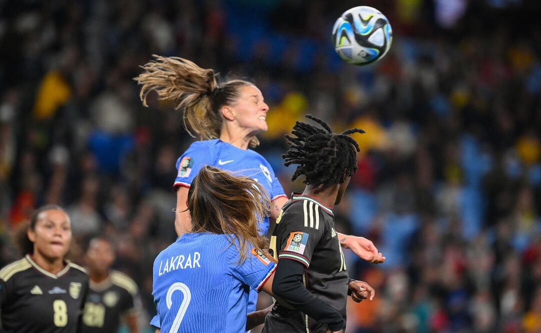 Francia y Jamaica durante el Mundial Femenil - Foto: AFP