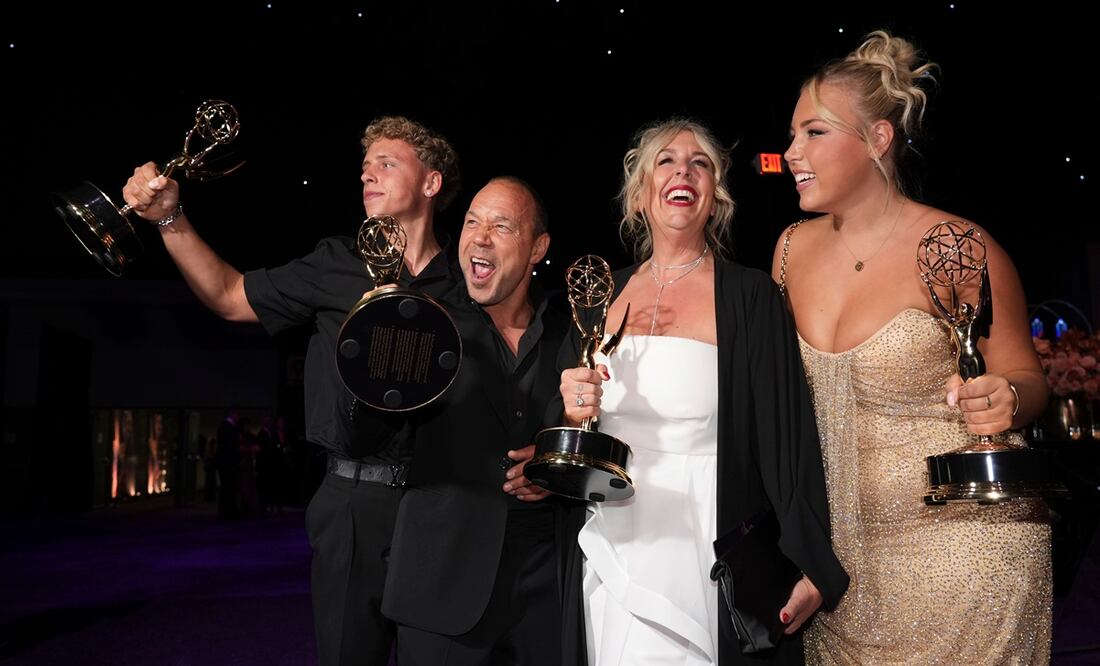 "Adolescence" se convirtió en la gran ganadora de la noche. Foto: AP.