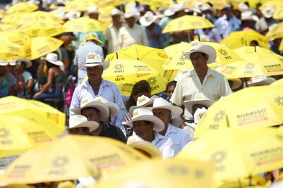 PRD lanza jingle de campaña con canción de Luis Miguel