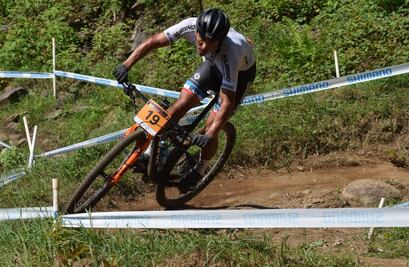 Gerardo Ulloa, primer mexicano en subir al podio en una Copa del Mundo de MTB