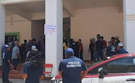 Pobladores toman el palacio municipal de Zacatepec, Oaxaca; exigen cumplir con la construcción de un bachillerato