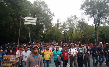 Marcha de CNTE se ubica en el Ángel de la Independencia