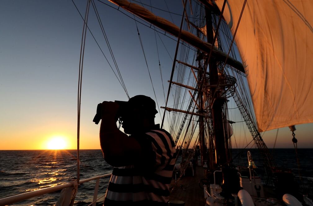 Este año, los cadetes del velero-buque escuela Cuauhtémoc aprenderán a navegar como lo hacían los marineros del siglo XVIII. 