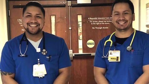 "Arriesgo mi vida para tratar a pacientes de Covid-19 pero mañana puedo ser deportado"