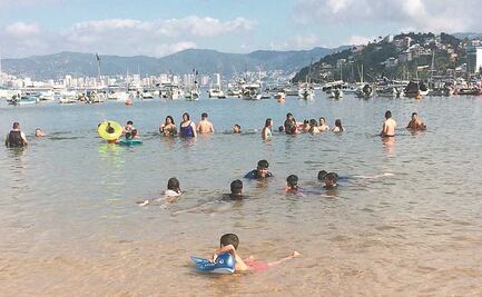 Video de cómo rescataron a turistas del mar en Acapulco