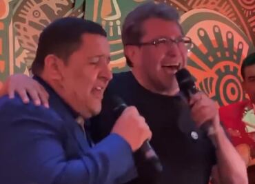 Monreal celebra a José Alfredo cantando en el Tenampa