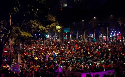 Con 145 mil, rodada nocturna de Día de Muertos rompe récord