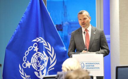 Reporta 20 mil marineros y 15 mil pasajeros bloqueados en el Golfo por la guerra en Irán; el estrecho de Ormuz está paralizado