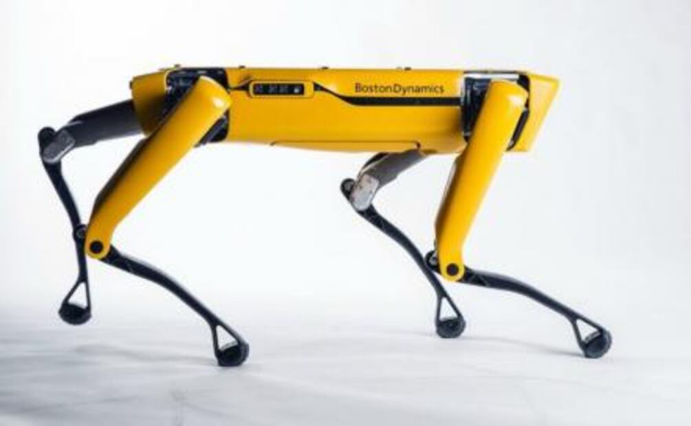 Jeff Bezos hizo reales los perros robot de Black Mirror