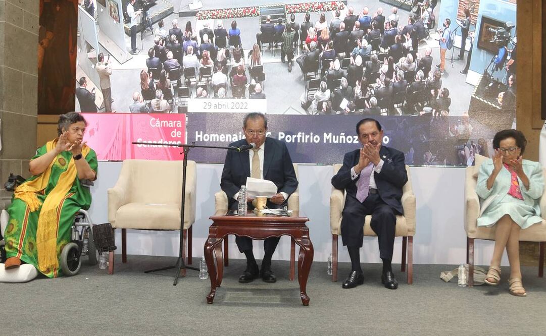 El homenaje fue impulsado por el Licenciado Juan Francisco Ealy Ortiz, Presidente Ejecutivo y del Consejo de Administración de EL UNIVERSAL / Foto: Carlos Mejía. EL UNIVERSAL 