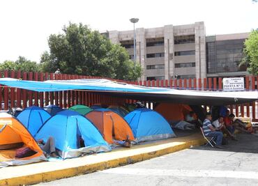 Diputados recalendarizan comparecencias tras plantones de la CNTE