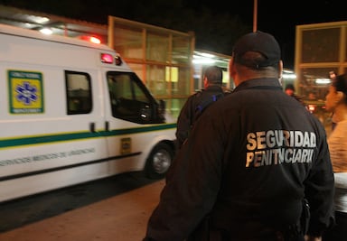 Difieren en cifra de heridos tras riña en penal de Cadereyta