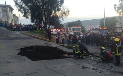 A casi 5 años, permanece cerrada calle donde se abrió un socavón en Pachuca