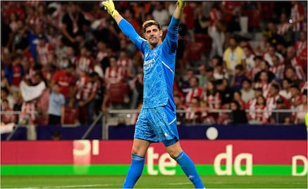 VIDEO: Courtois se engancha con la afición del Atlético y se burla de ellos