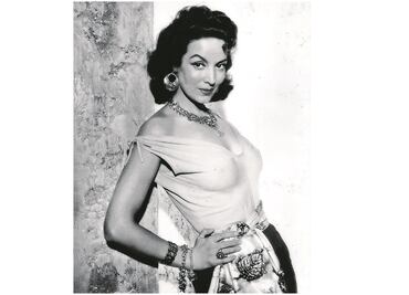 Proyecto de Eiza González, apresurado e irrespetuoso a la memoria de María Félix: Fausto Alatorre