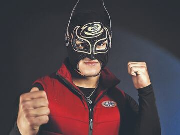 Neón, el luchador que superó los problemas económicos para convertirse en estrella del CMLL