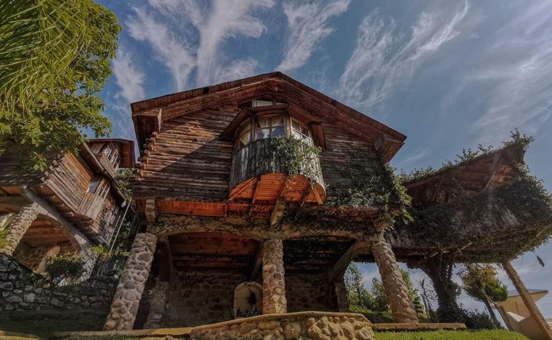 Están construidas 100% de madera con asentamientos de piedra. Foto: Cabañas Tzahuinco