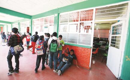 En Hidalgo, maestros no suspenden labores