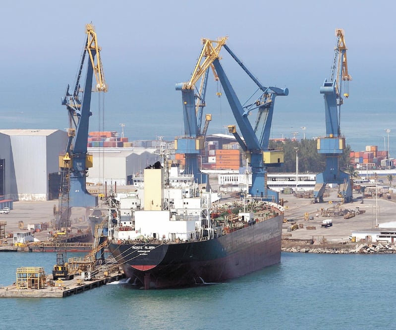 En la Cámara de Diputados se busca quitarle el control de todos los puertos mexicanos a la Secretaría de Comunicaciones y Transportes para trasladarlos a la Secretaría de Marina. ARCHIVO EL UNIVERSAL