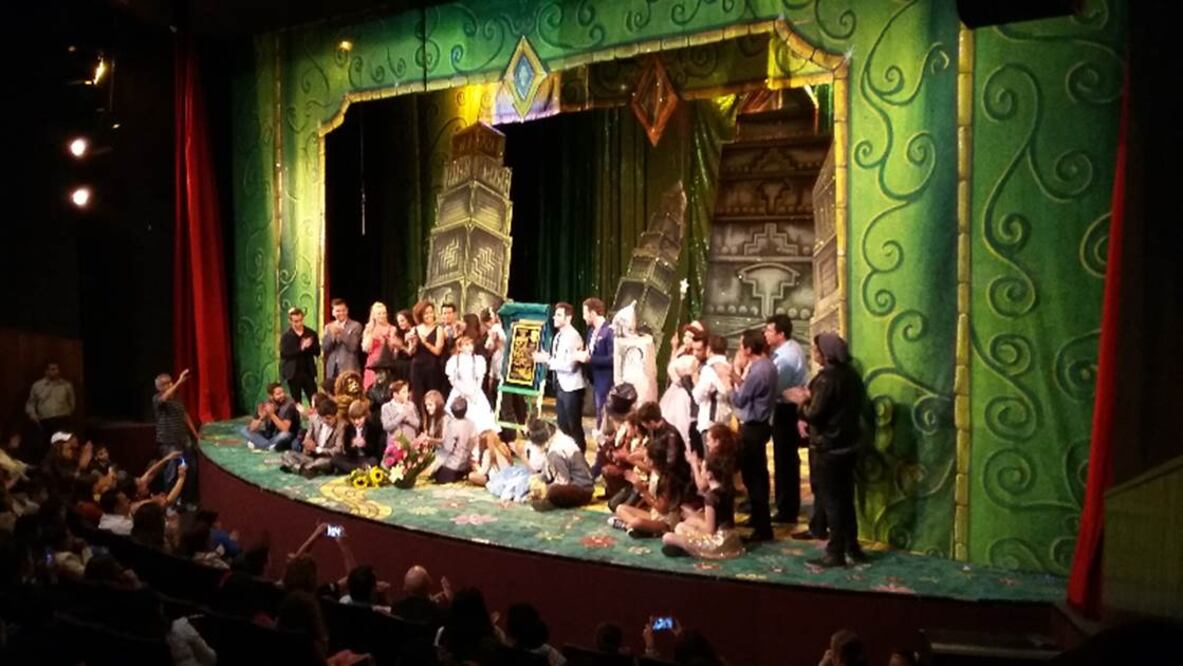 La ex OV7, Marisol Santacruz, Carlos Marmen, Fela Domínguez, Pía Aún y F. Zermeño, en la develación (ESPECIAL)