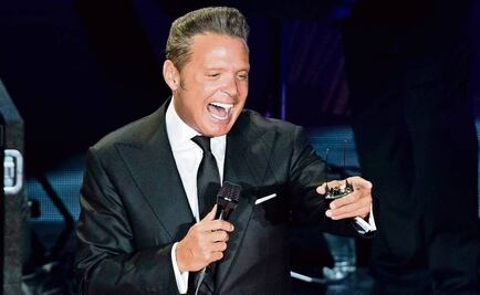 Luis Miguel festeja con su hermano Alejandro en un antro