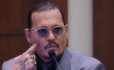 Johnny Depp dice que Amber Heard lo degradaba; "me aventó un control remoto y una copa de vino"