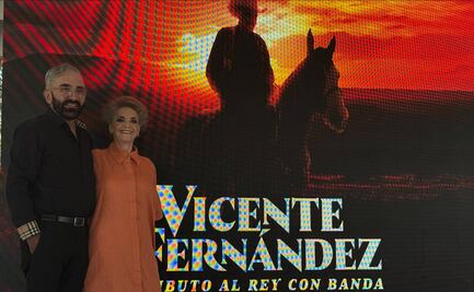 Dueto entre Vicente Fernández y su hijo Alejandro hace llorar a Doña Cuquita
