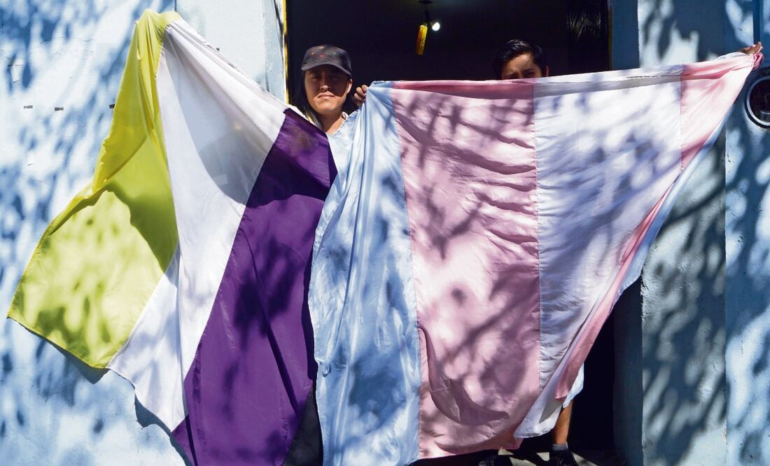 El tema del desabasto de testosterona ejemplifica cómo y por qué las transmasculinidades están invisibilizadas, señala Daniel, activista transmasculino. Foto: Edwin Hernández