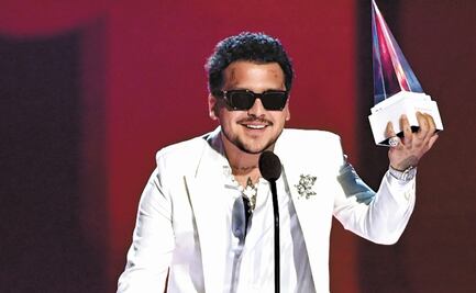 Christian Nodal muestra el nuevo tatuaje que tapó el recuerdo de Belinda