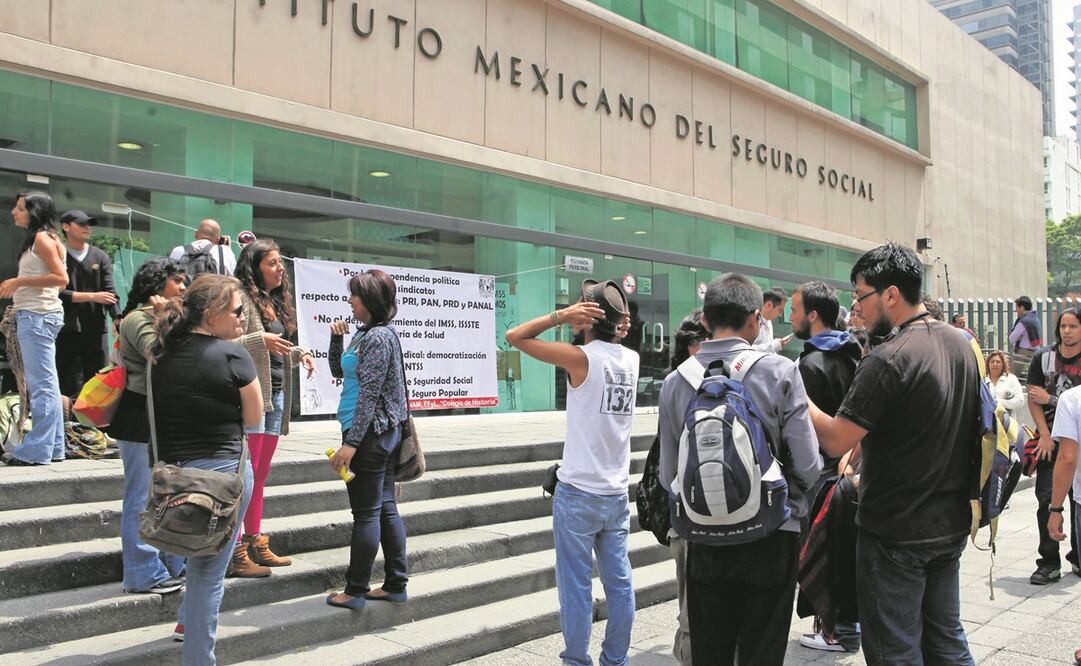 Es oportuno que haya un sistema de salud nacional que integre al Seguro Social a los no derechohabientes, dijo el experto de la UAM.